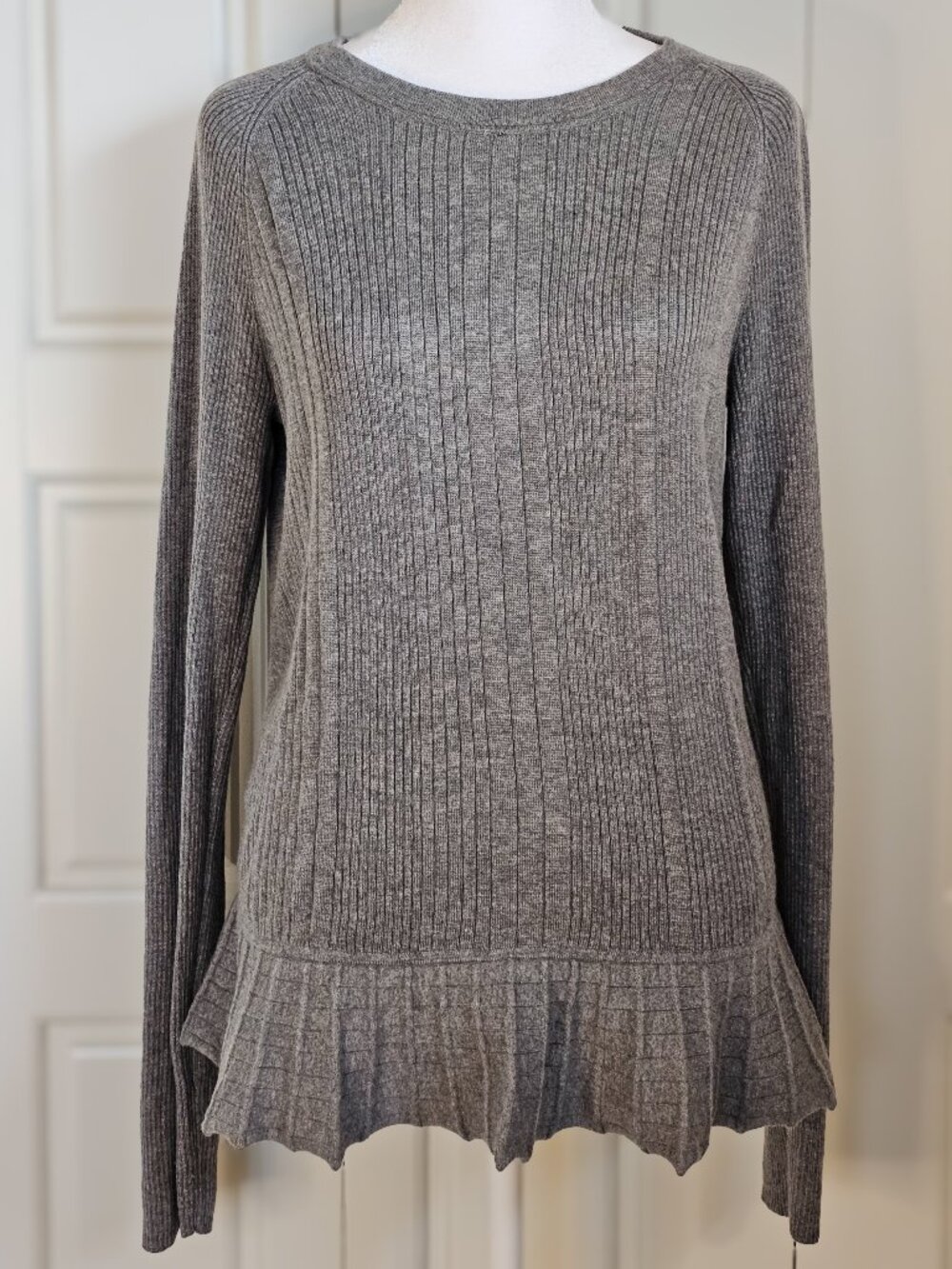Tory Burch Silk Cashmere Peplum Sweater Womens XL Gray Ribbed Ruffle Hem